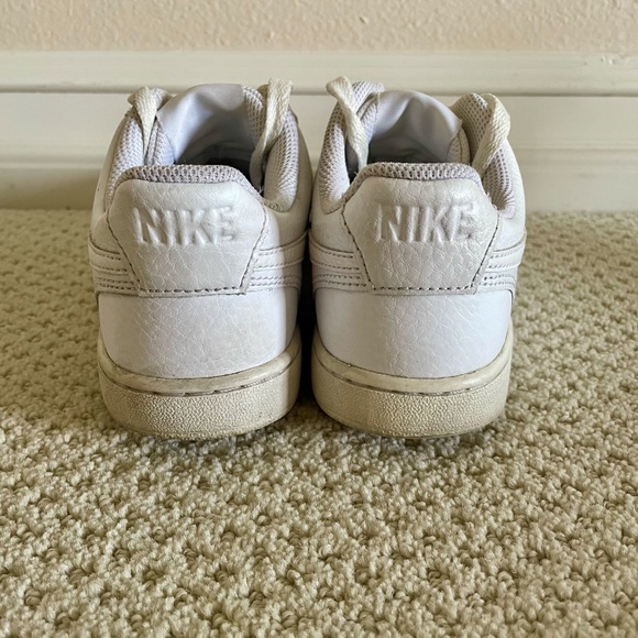 Nike Court Vision Low Women’s Sneakers — White, Size 6, Lightly Worn - Picture 5 of 5